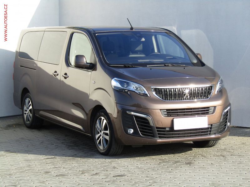 Peugeot Expert (2018) 2.0 HDi Traveller, ČR, navi - fotka 1 z 3