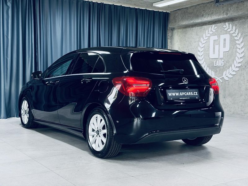 Mercedes-Benz Třídy A (2016) 180D*KAMERA*KEYLESS - fotka 5 z 39