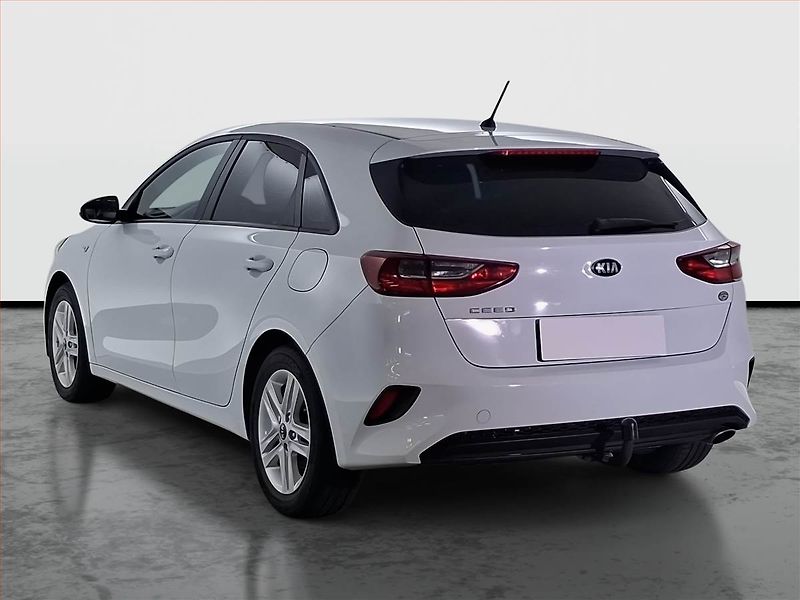 Kia Ceed (2018) 1.4 CVVT, Serv.kniha, Tempomat - fotka 4 z 14
