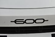 Fiat 600 - Místo loga automobilky je tu označení auta.