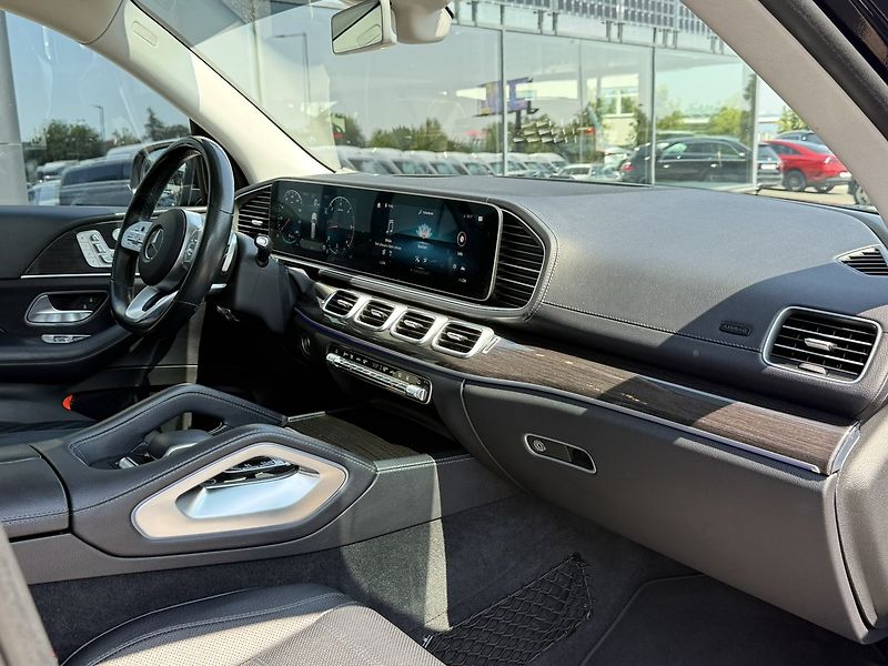 Mercedes-Benz GLS (2019) 400 d 4MATIC - fotka 46 z 54