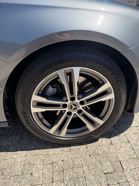 Mercedes-Benz Třídy E (2022) - fotka 13 z 55