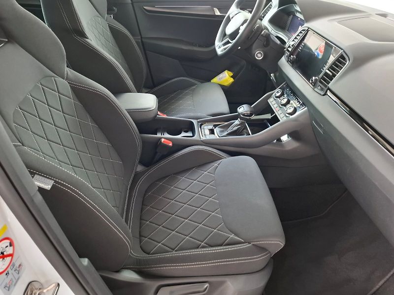 Škoda Karoq (2025) SportLine TD 2.0/110KW A7F - fotka 35 z 46