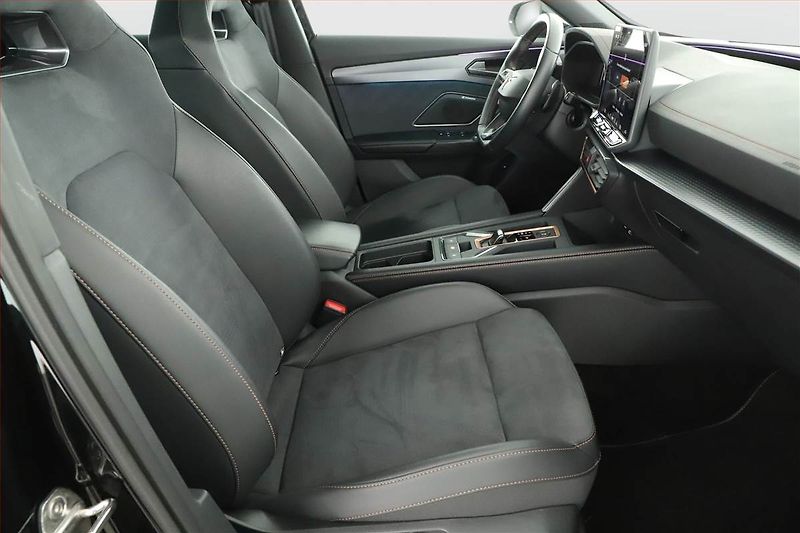 Cupra Formentor (2024) 1.5 TSI - fotka 7 z 27