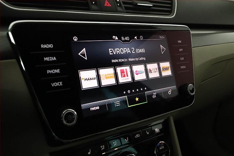 Škoda Superb (2022) Style 2.0 TSI - fotka 9 z 19