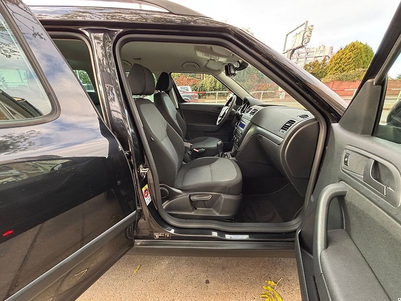 Škoda Yeti 1.8TSi/2011/MAN6-TAŽNÉ.4X4 - fotka 37 z 47