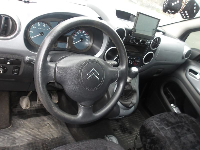 Peugeot Partner 1,6HDi 66kW 2xŠOUPAČKY ! - fotka 20 z 29