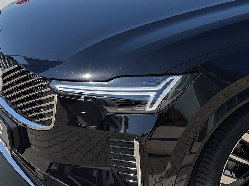 Volvo XC90 (2026) 2,0 XC90B5 Plus Bright 5001 - fotka 5 z 15
