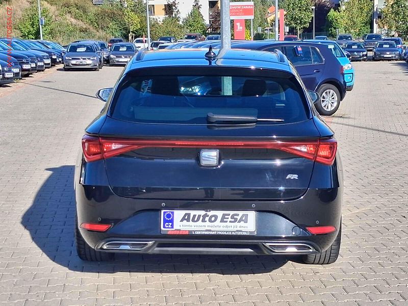 Seat Leon (2021) 1.5 TSi, FR, kůže, LED, navi - fotka 5 z 19