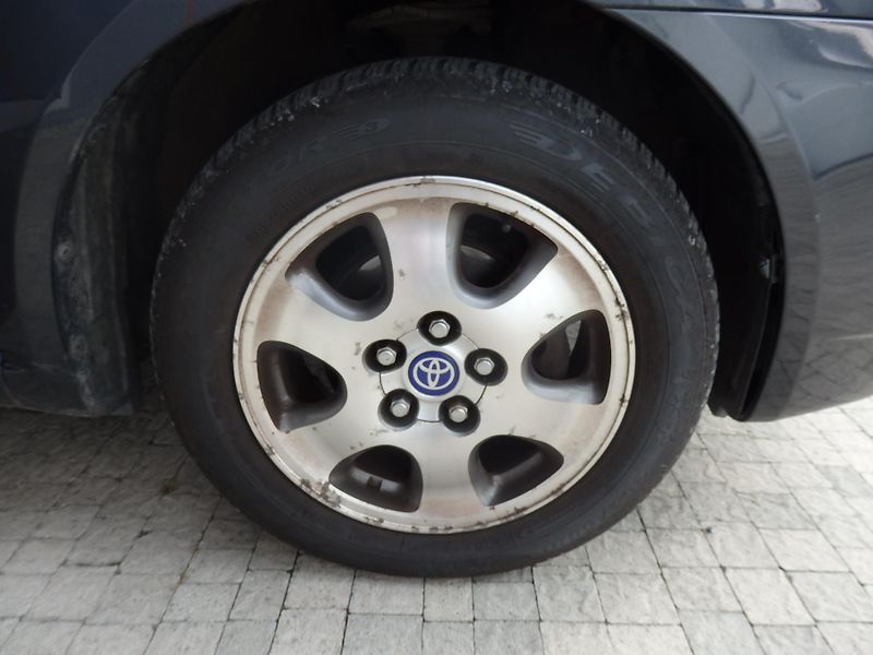 Toyota Avensis Verso 2.0 VVT-i 110 kW ZÁLOHOVÁNO - fotka 14 z 18
