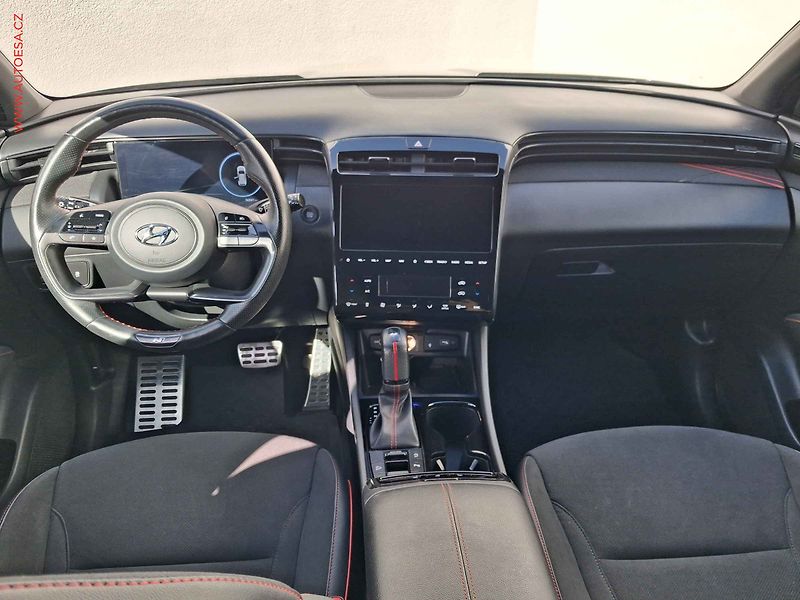 Hyundai Tucson (2024) 1.6 T-GDi, 1.maj,ČR, N Line - fotka 8 z 20