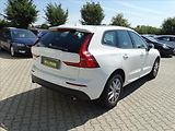 Volvo XC60 2,0 D3 Momentum MAN ČR - náhled 8