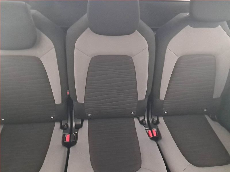 Citroën C4 Picasso (2014) 1.6 HDi, 7 míst, Serv.kniha - fotka 10 z 18