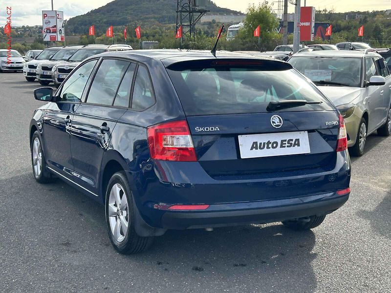 Škoda Rapid (2014) 1.2TSi, ČR, servis.kniha, AC - fotka 6 z 16