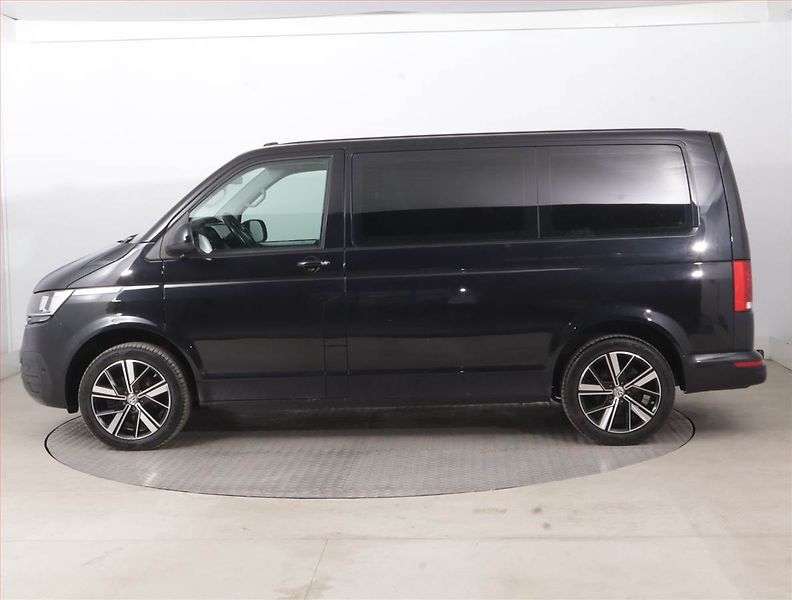 Volkswagen Multivan (2021) Comfortline 2.0 TDI - fotka 3 z 16