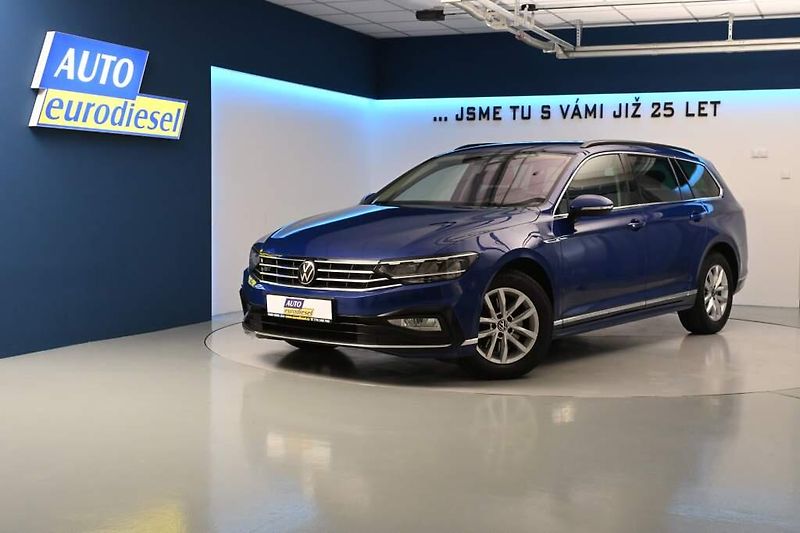 Volkswagen Passat (2022) 2.0 LED DSG ACC R-LINE Paket K - fotka 2 z 33
