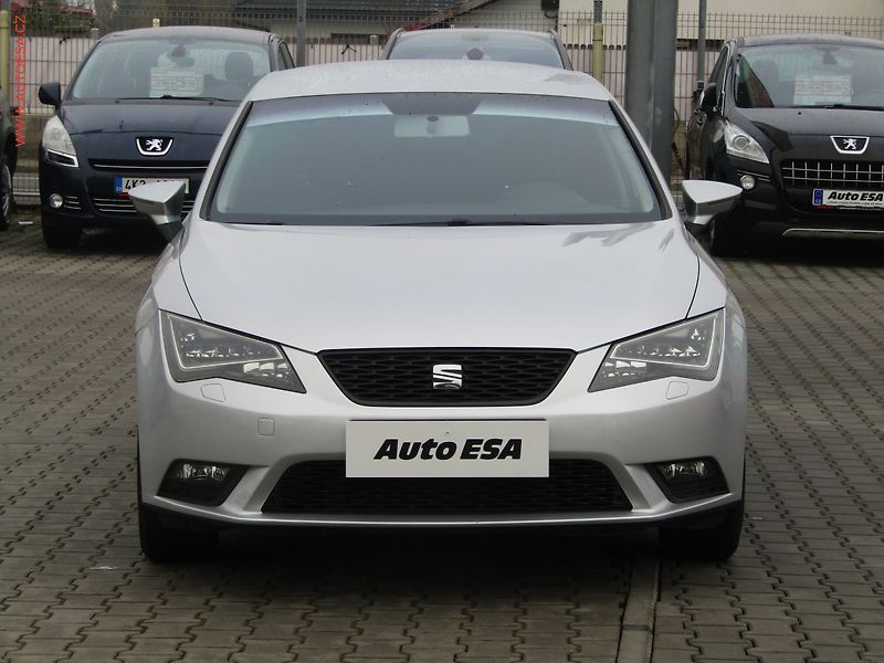 Seat Leon (2013) 1.6TDi, AAC, tempo - fotka 2 z 19