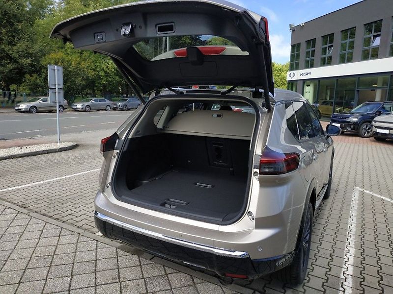 Nissan X-Trail E-POWER e-4ORCE TEKNA SKLADEM - fotka 29 z 31