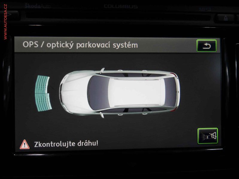Škoda Superb (2011) 2.0 TDi, 1.maj, DSG, navi - fotka 23 z 23
