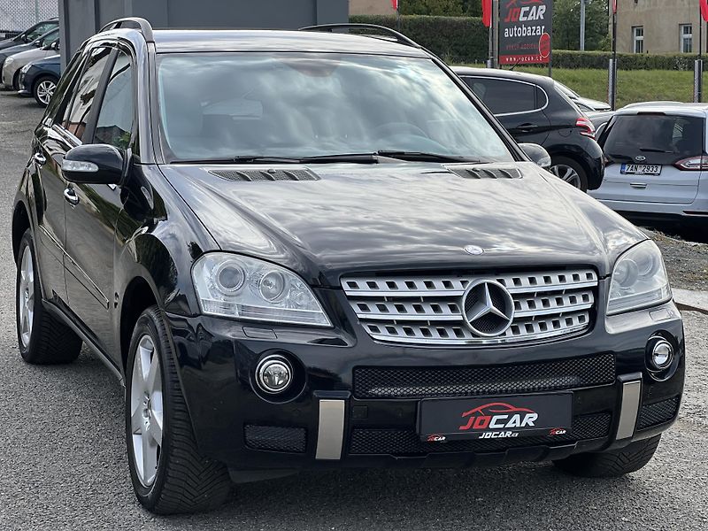 Mercedes-Benz Třídy M ML 320CDi AMG PAKET AUTOMAT - fotka 3 z 47