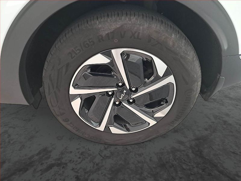 Kia Sportage (2022) Exclusive 1.6 T-GDI - fotka 15 z 17