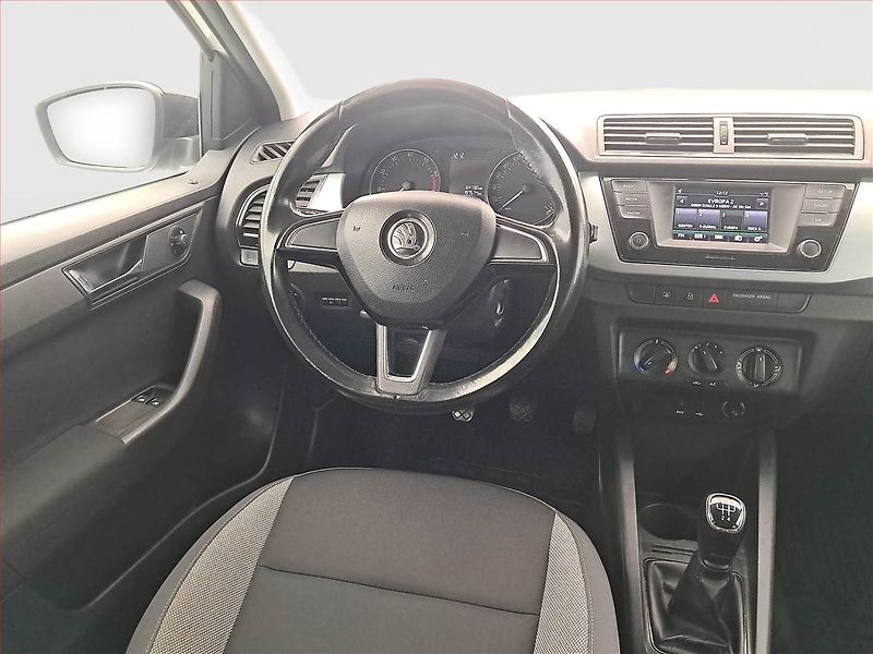 Škoda Fabia (2017) 1.0 TSI, Serv.kniha - fotka 7 z 17