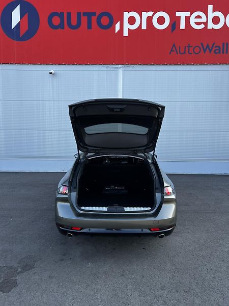 Peugeot 508 SW 1.6T 133kW Aut. ALLURE - fotka 24 z 24