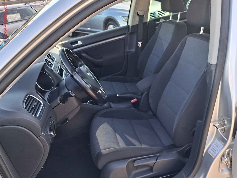 Volkswagen Golf (2011) 1.4 TSi, Style, +kola - fotka 9 z 17