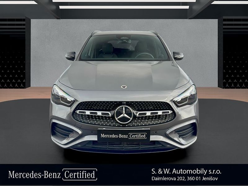 Mercedes-Benz GLA 200d 4MATIC Edition 140 Years - fotka 2 z 38