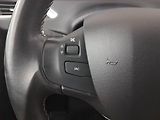 Peugeot 2008 (2018) Allure 1.2 PureTech, Automat - náhled 18