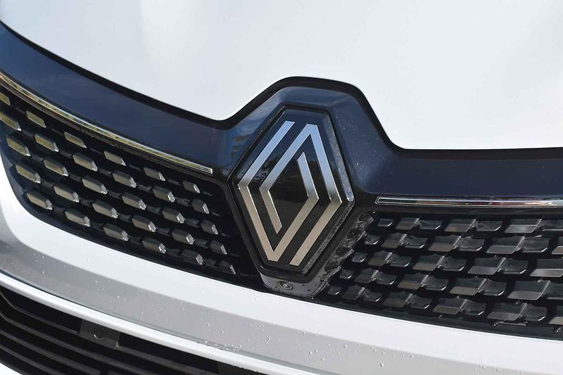 Nerovnosti zvládá auto skvěle