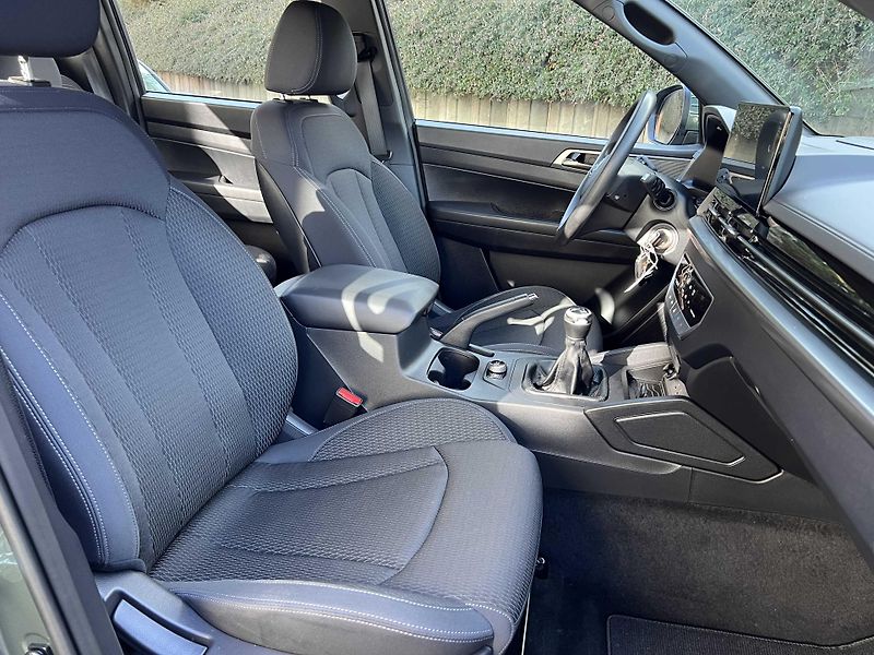 SsangYong Musso Grand 2.2 e-XDi 220 4x4 ZÁRUKA - fotka 6 z 21