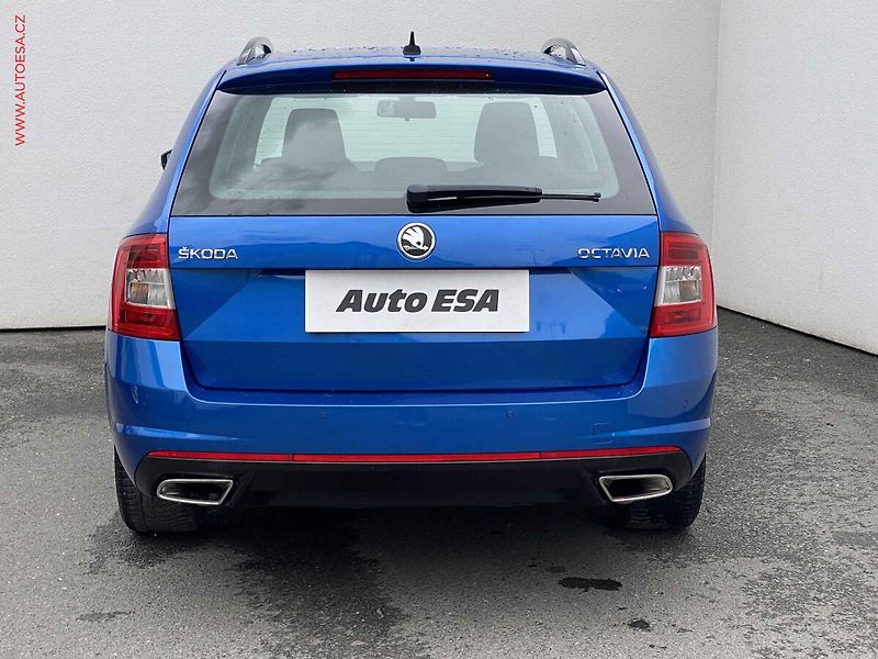 Škoda Octavia (2013) 1.6 TDi, ČR, Elegance, bixen - fotka 5 z 17