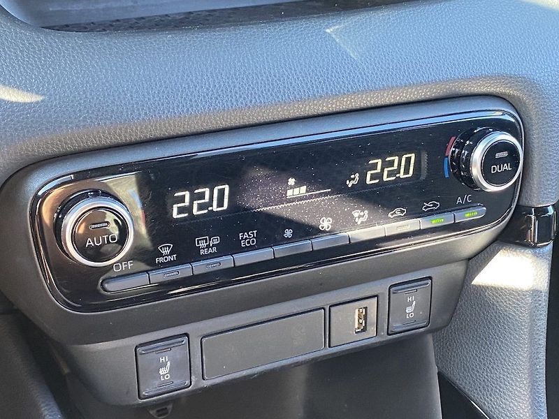 Toyota Yaris 1.5HSD, ČR, Selection, záruka - fotka 21 z 26
