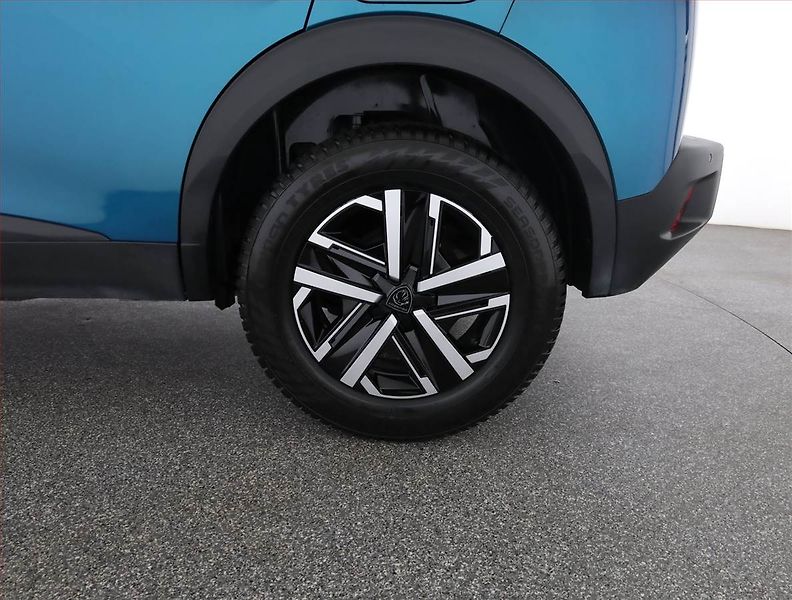 Peugeot 2008 (2025) Style 1.2 PureTech - fotka 18 z 18