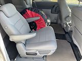 Chrysler Town & Country 3,8 i V6 RT LPG Automat 7míst - náhled 14