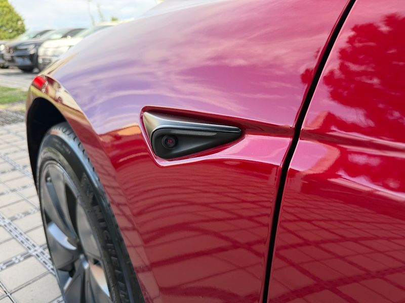Tesla Model 3 Standart Range Premium - fotka 6 z 37