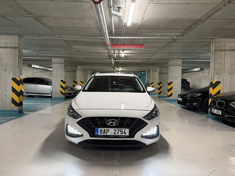 Hyundai i30 (2021) 1.0 T-GDI Comfort automat - fotka 8 z 20