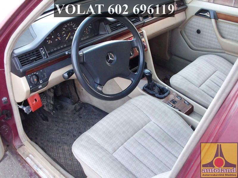 Mercedes-Benz 124 (1990) VOLAT 602 696119 - fotka 4 z 7