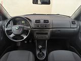 Škoda Fabia (2010) 1.2TSI, 1.maj, AC, výhřev sed - náhled 8