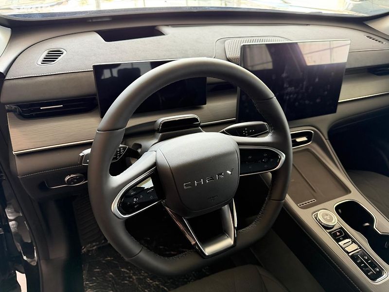 Chery Tiggo 8 PHEV (2026) UNIQUE PANORAMA 7MÍST - fotka 15 z 24