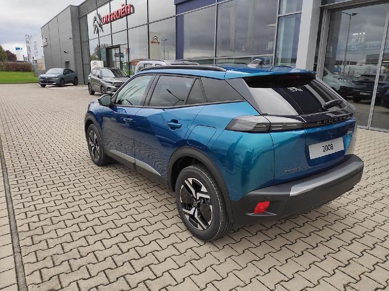 Peugeot 2008 (2026) ALLURE 1.2 100k MAN6 ALU - fotka 3 z 28