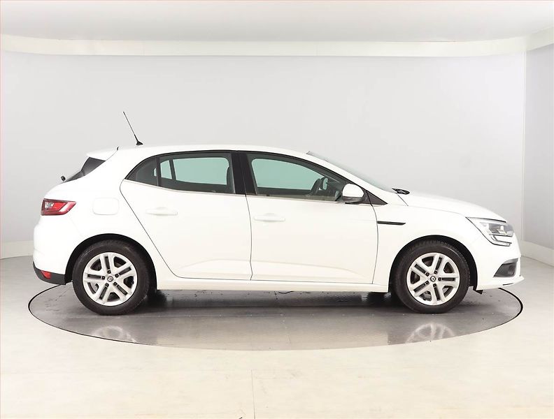 Renault Mégane (2020) 1.5 Blue dCi, Tempomat - fotka 6 z 19