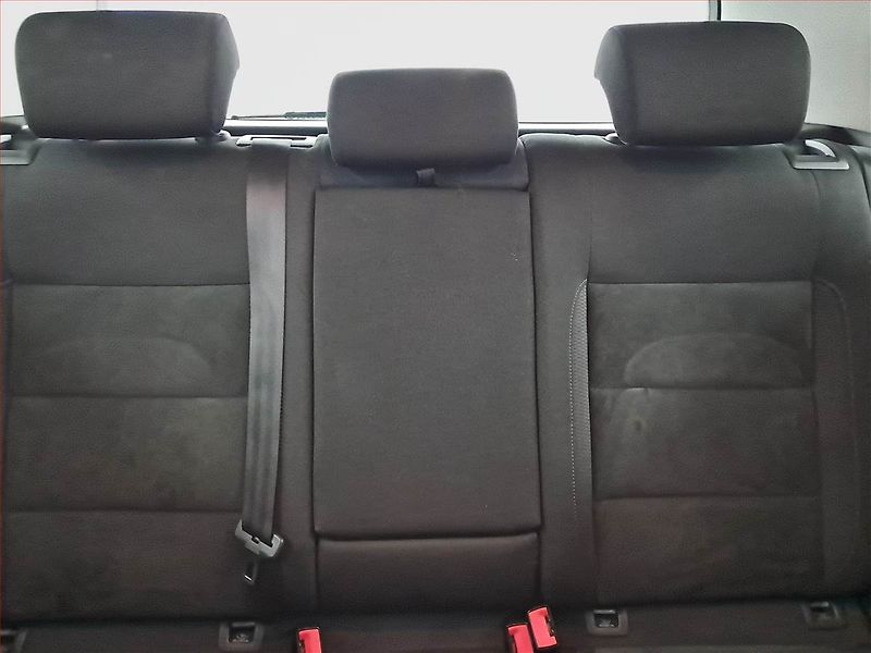 Volkswagen Golf (2009) Comfortline 1.4 TSI, Automat - fotka 10 z 15