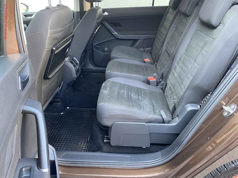 Volkswagen Touran (2016) 1.6 TDi, ČR, AC, tempo - fotka 10 z 16