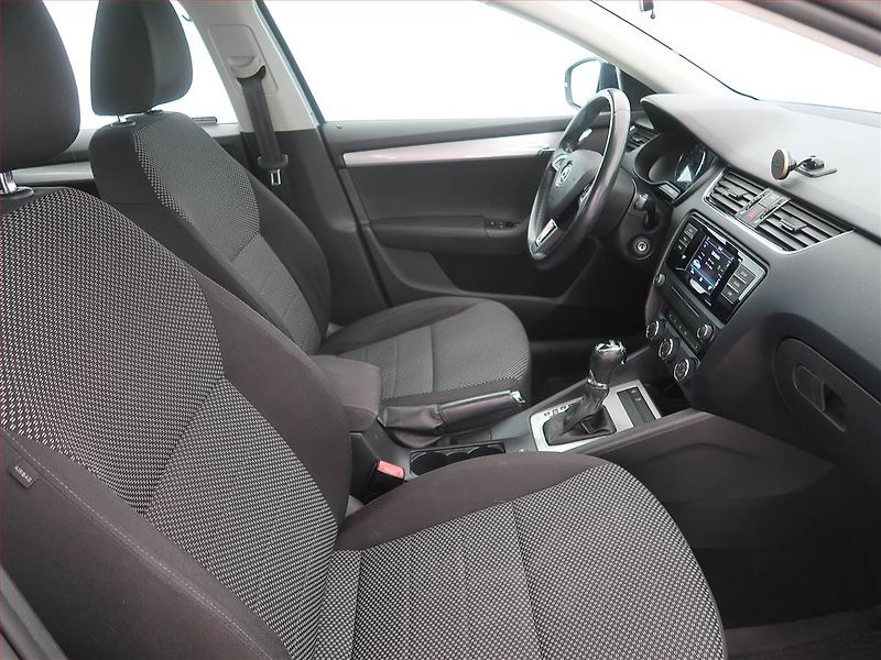 Škoda Octavia (2015) 1.6 TDI, Automat, Serv.kniha - fotka 7 z 16