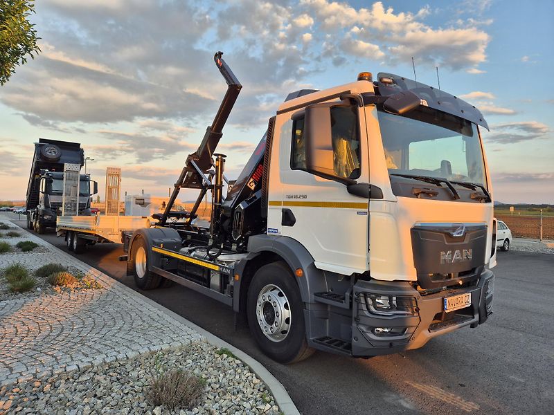 MAN TGM 18.290 HIAB 158 KONTEJNER 10T - fotka 7 z 24