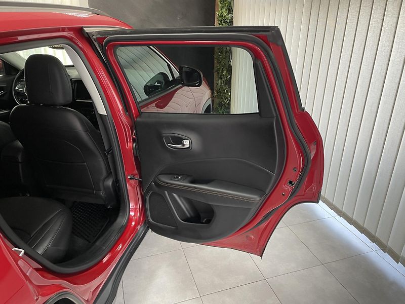 Jeep Compass 1.4 T ČR NAVI  1.MAJ. SERVISKA - fotka 15 z 30