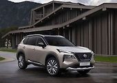 Nissan X-trail - od 947 000 Kč