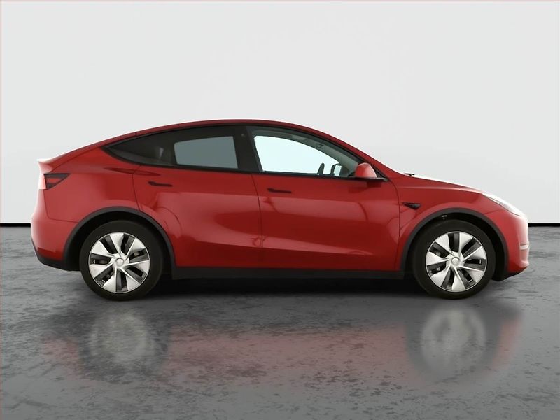 Tesla Model Y (2022) Long Range AWD 79kWh, SoH 91% - fotka 6 z 19